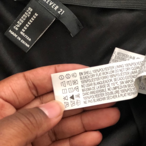 Lace skirt - Picture 3 of 4